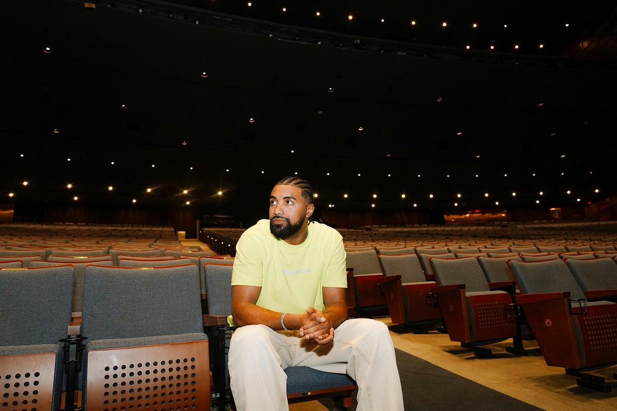 Hassan Phills: Live in Birmingham, UK